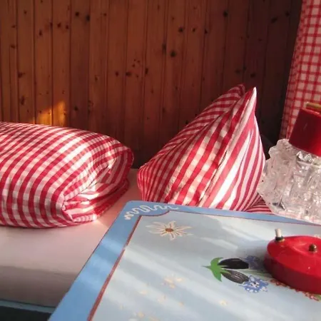 Penzion Gaestehaus Huber - Traditional Sixties Feichten