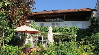 Gaestehaus Huber - Traditional Sixties ゲストハウス 3*