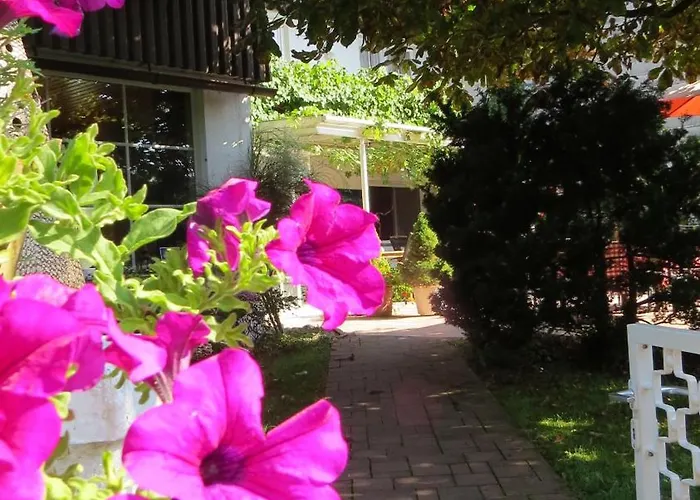 Gaestehaus Huber - Traditional Sixties Casa de hóspedes